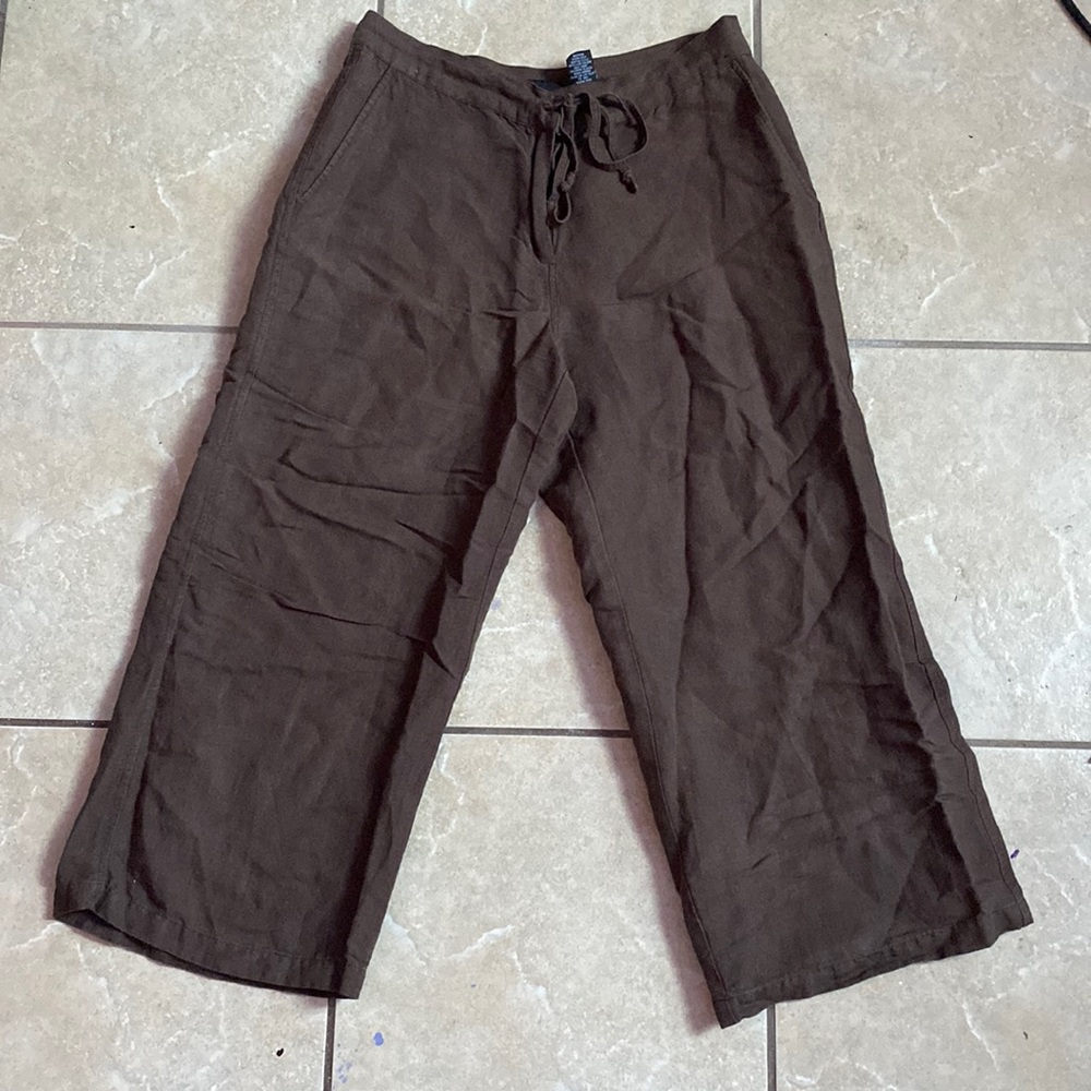 New York & Company Brown Wide Leg Capri Pants (size 2)